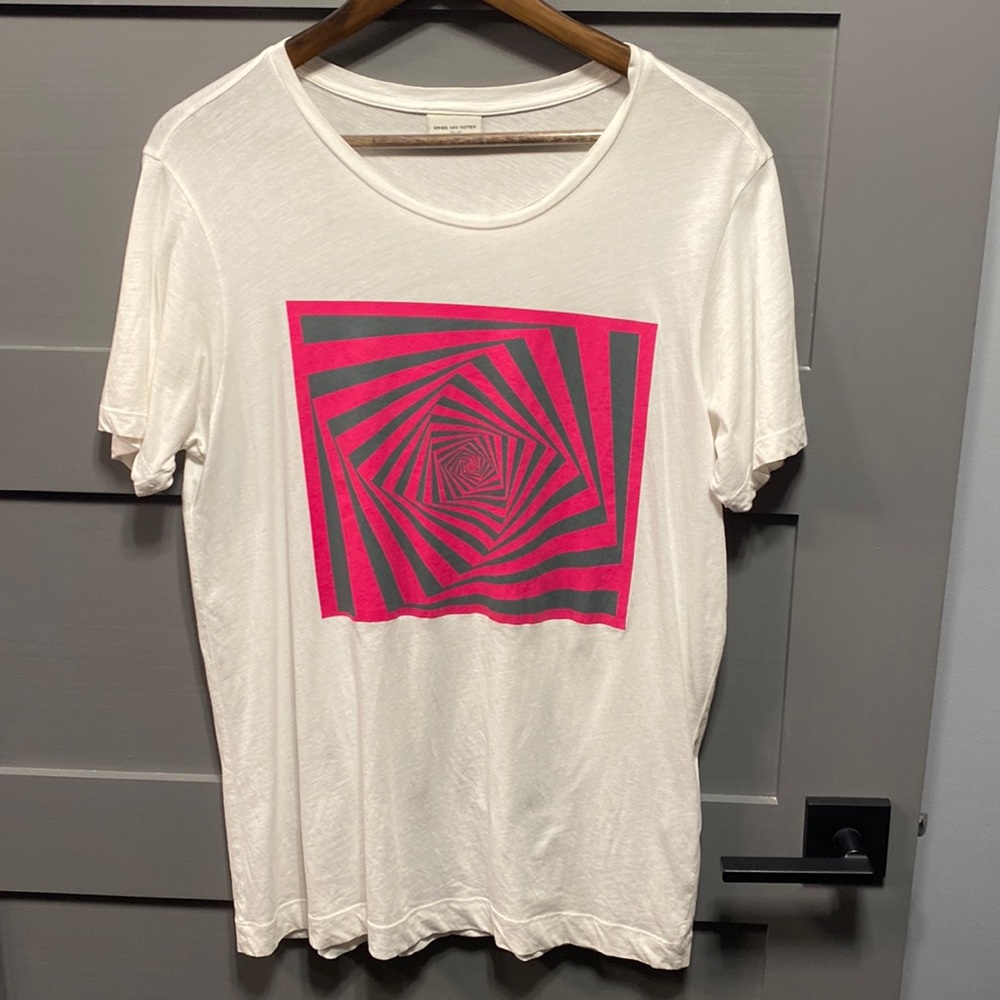 Dries Van Noten t-shirt size S